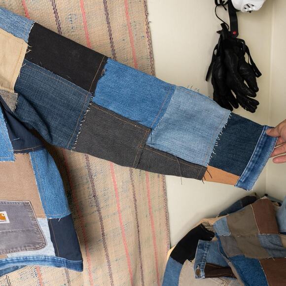 Custom upcycled patchwork carhartt chore jacket - Picture 3 of 8